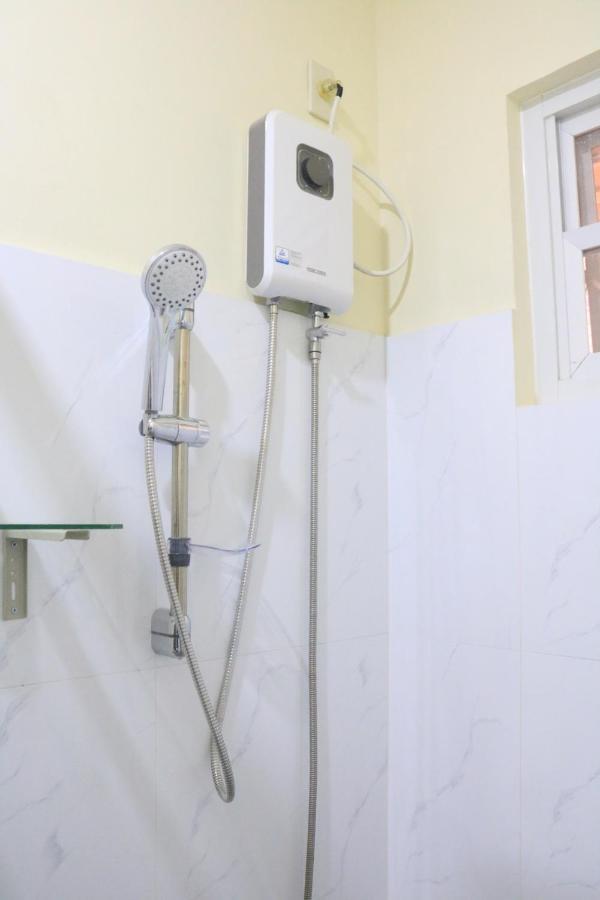 Anicia Guesthouse Rooms Paranaque City Εξωτερικό φωτογραφία
