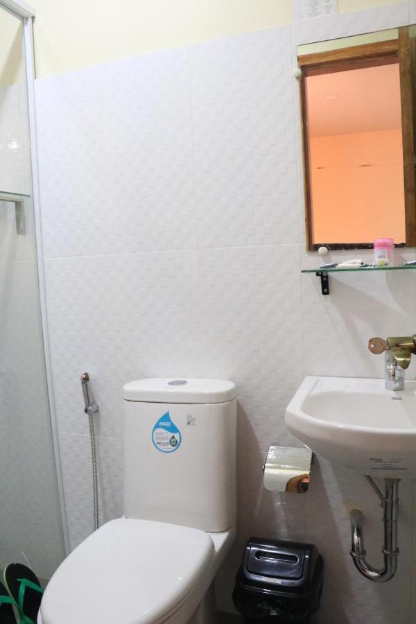 Anicia Guesthouse Rooms Paranaque City Εξωτερικό φωτογραφία