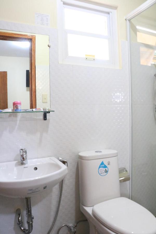 Anicia Guesthouse Rooms Paranaque City Εξωτερικό φωτογραφία